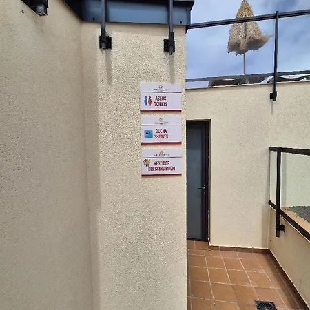 El Sonando/stylish/minutes From Swim Or Surf/well Equipped *