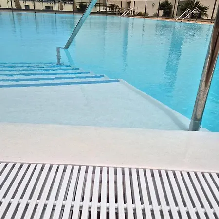 El Sonando/stylish/minutes From Swim Or Surf/well Equipped