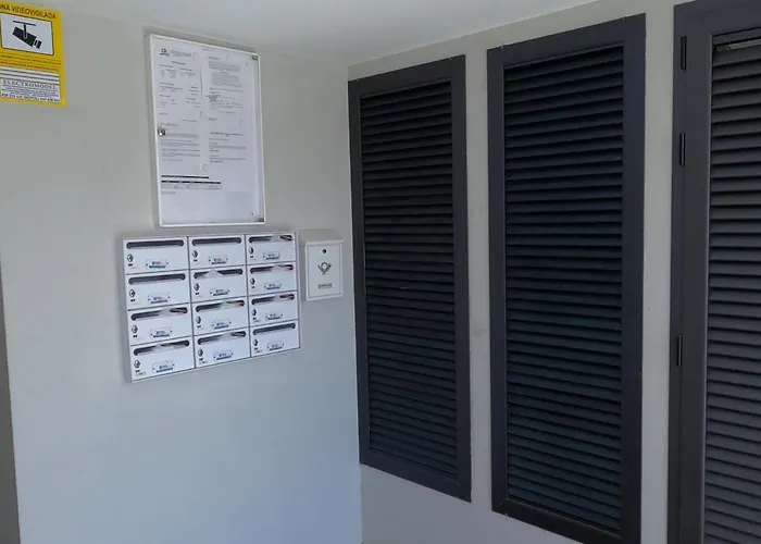 Lägenhet El Sonando/stylish/minutes From Swim Or Surf/well Equipped