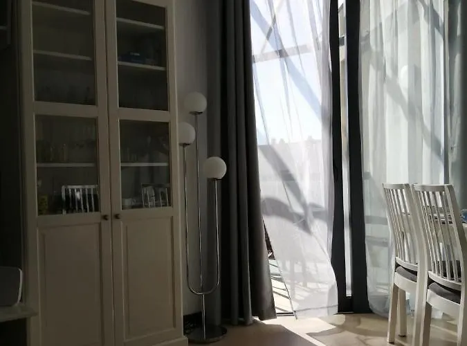 Lägenhet El Sonando/stylish/minutes From Swim Or Surf/well Equipped