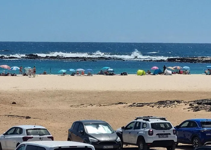 Lägenhet El Sonando/stylish/minutes From Swim Or Surf/well Equipped