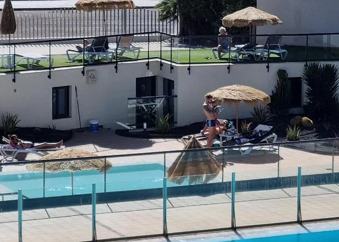 Lägenhet El Sonando/stylish/minutes From Swim Or Surf/well Equipped *