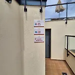 El Sonando/stylish/minutes From Swim Or Surf/well Equipped *