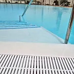 El Sonando/stylish/minutes From Swim Or Surf/well Equipped