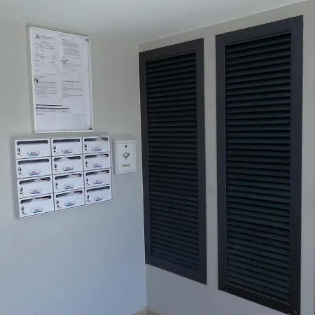 Apartamento El Sonando/stylish/minutes From Swim Or Surf/well Equipped