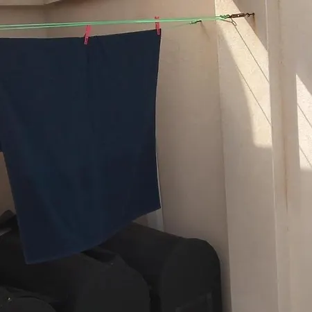 El Sonando/stylish/minutes From Swim Or Surf/well Equipped