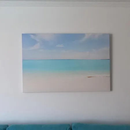 El Sonando/stylish/minutes From Swim Or Surf/well Equipped Apartment